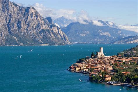Ihr portal über den gardasee. Exciting boat excursion on Lake Garda with stops to the ...