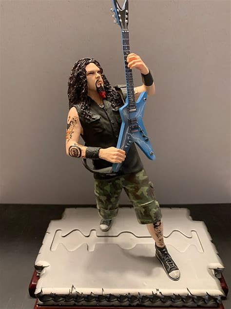 Knucklebonz Dimebag Darrell Limited Edition Guitar Hero Reverb