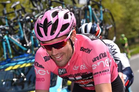 Tom dumoulin's emergency toilet stop during stage 16 of last year's giro d'italia became one of the dumoulin is set to defend his giro title in 2018, with chris froome among the big names in the. Tom Dumoulin to focus on Giro d'Italia | Cycling Today