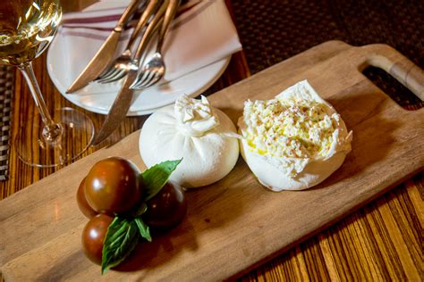 You Can Totally Do This How To Make Fresh Burrata Food Republic