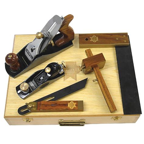 Set tools — are a forging tools that are meant to be struck by a hammer, either sledge or power. Faithfull FAICARPSET | 5 Piece Carpenters Tool Set