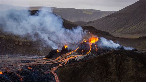 Fagradalsfjall Volcano Live Stream Geldingadalir Eruption Iceland