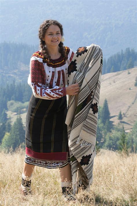 Romanian Traditional Costume Folk Fashion Romanian Girls Folk Clothing