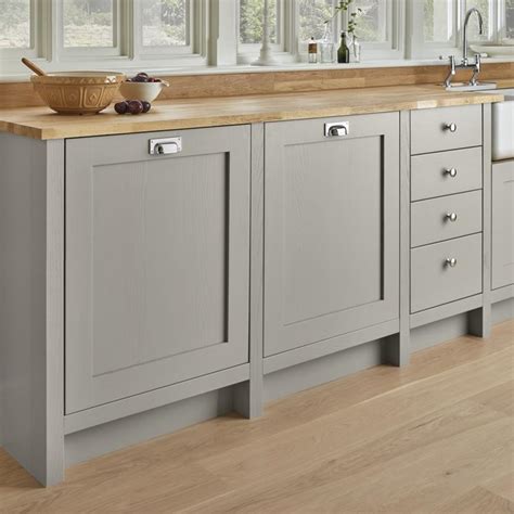 Chilcomb Pebble Kitchen Fitted Kitchens Howdens Kitchen Cupboard