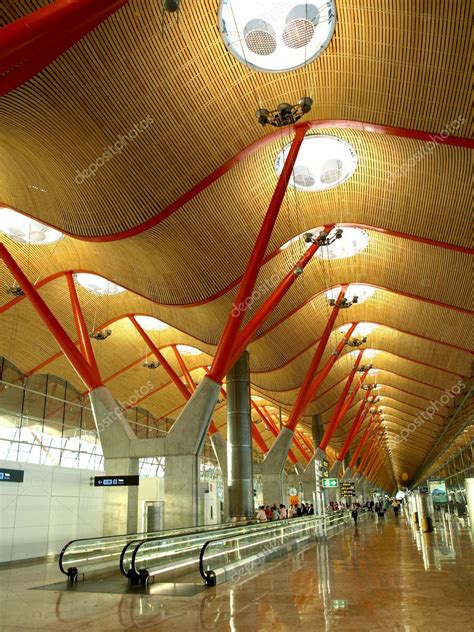 Barajas Airport Madrid — Stock Photo © Somatuscani 3182158
