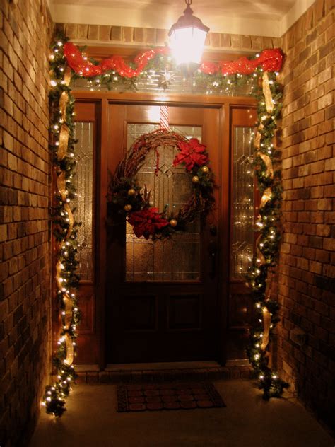 Christmas front porch decor 2019 | outside christmas decorations. 35 Front Door Christmas Decorations Ideas