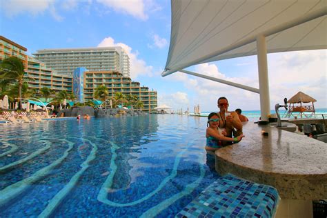 14 Pictures That Will Make You Want To Vacation In Cancun With Kids