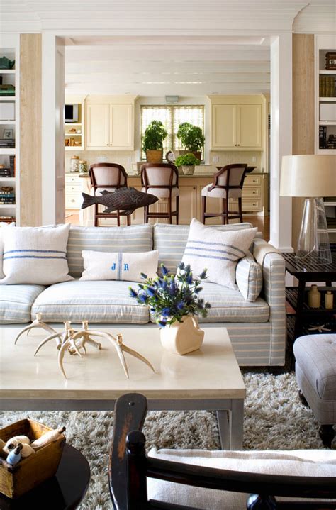 A french country living room can be modified into a when you go for the right interior settings. Interior Design Ideas - Home Bunch Interior Design Ideas