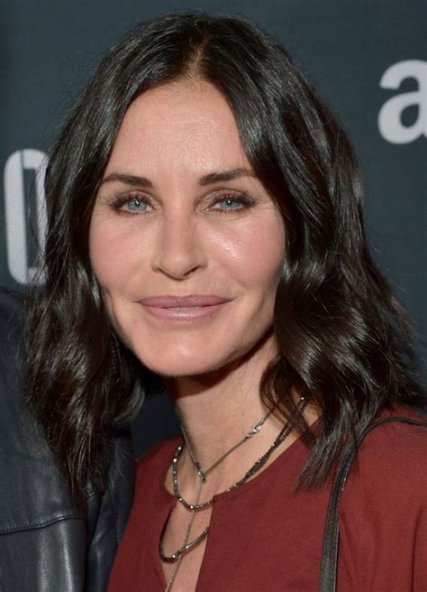 Courteney Cox Shows Off Fresh Faced New Look But Insists She Hasnt