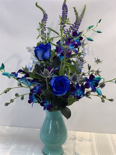 Teal Blue Floral Arrangement W663 By Fillmore Florist San Francisco