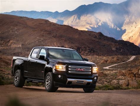 Gmc Canyon Enters My With New V Sp Auto And All Terrain X Trim