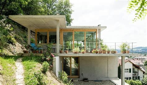 Wohnhaus am hang, wyhlen gian salis architekt moderne ...