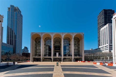 New York Metropolitan Opera To Require Covid 19 Boosters