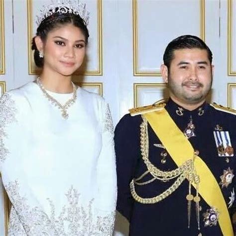 The amethyst is a symbol of strong relationships and courage. Crown Prince of Johor's wedding reception