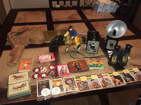 Vintage 1950s Western Toys Lot Roy Rogers Hopalong Cassidy Camera Figures Antique Price