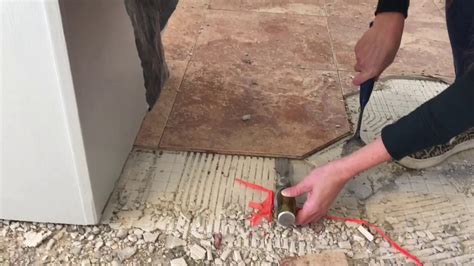 Removing Ceramic Tile From Floor Image To U