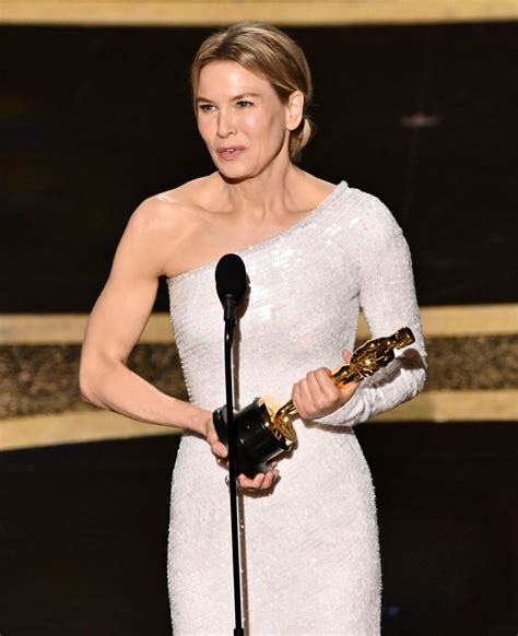 Renée Zellweger Oscars 2020 • Celebmafia