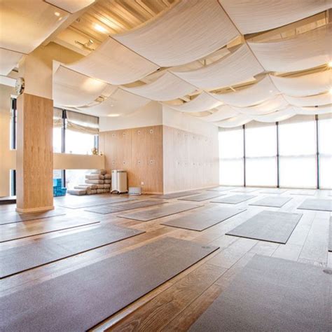 Best Yoga Studio Design Ideas For Exciting Exercises Freshouz Com