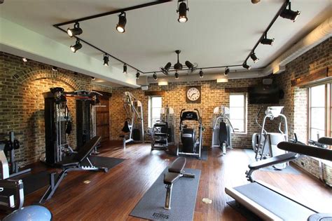 30 Real Workout Rooms To Inspire Your Home Gym Décor