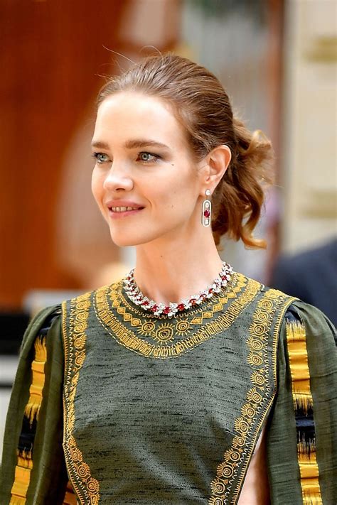 Наталья михайловна водянова, pronunciation nataľja michajlovna vodjanova, born 28 february 1982)2 is a russian model and philanthropist who now. Natalia Vodianova Outside the Christian Dior Haute Couture ...