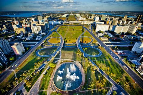 Brasília é A Capital Federal Do Brasil E A Sede De Governo Do Distrito