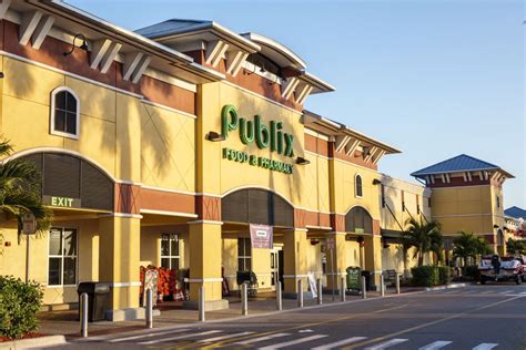 Publix Floridas Favorite Grocery Store Explained Vox