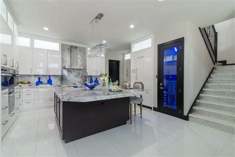 You can access a wide range of kitchen cabinet designs/samples, make. Allied Counts on Strong Family Ties | Small kitchen ...