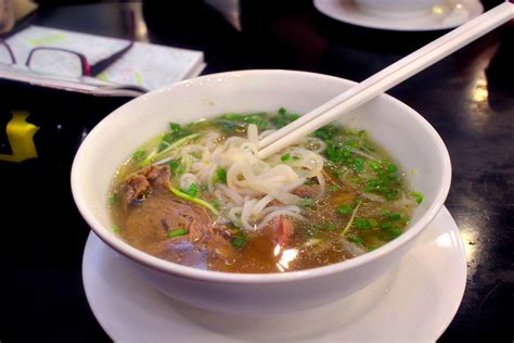 Best Dishes To Eat In Vietnam