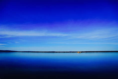 图片素材 景观 水 性质 海洋 地平线 云 天空 日出 日落 船 阳光 早上 波 湖 黎明 大气层 黄昏