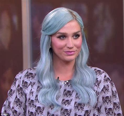Kesha Unveils Her New Mint Green Locksbut Is It Just A Wig Daily