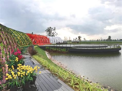 Peace of mind with freehold title. Batu Kawan Central Island Park, Taman 'MAGICAL' Wajib ...