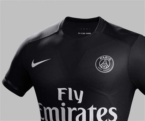 20/21 psg kits at the official psg online store. Paris Saint Germain 3e shirt 2015-2016 - Voetbalshirts.com