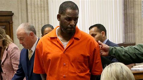 R Kelly Accuses Prison Of Neglecting His Medical Needs “im Scared