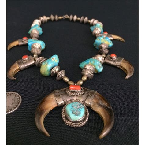 Pin By Matospirit On Bear Claws Bear Claw Necklace Turquoise Jewelry Native American Claw