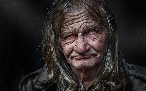 Portraits Of Homeless People By Photographer Shine Gonzalvez