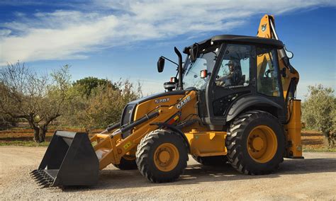 Case Construction To Offer Test Drives Of New 570t Backhoe Middle