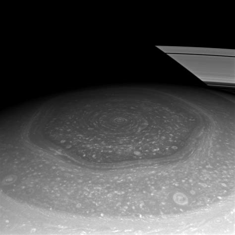 Io Saturnalia Saturnius Mons Saturn