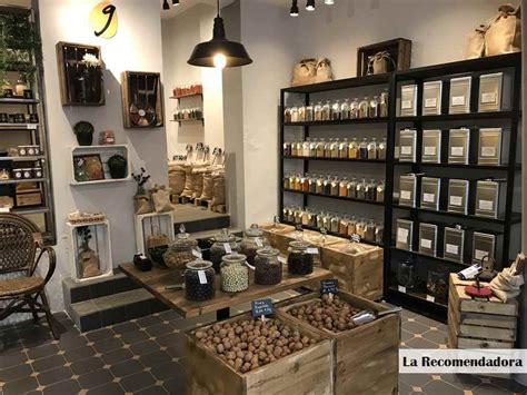 La puerta escogida por el cliente es un laminado alto brillo blanco para los altos y para los bajos el modelo quarz inox. 12 TIENDAS donde COMPRAR A GRANEL en MADRID - LA ...