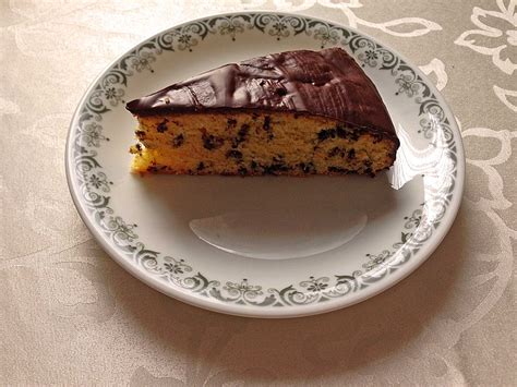 Kürbis lässt sich nicht nur pikant zubereiten, du kannst auch. Veganer Schokoladen-Orangen-Kuchen von tria-lin | Chefkoch.de