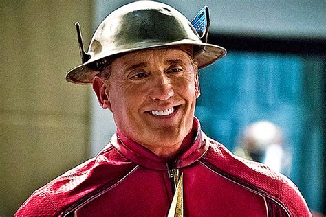 Flash Season 2 Finale Review The Race Of His Life