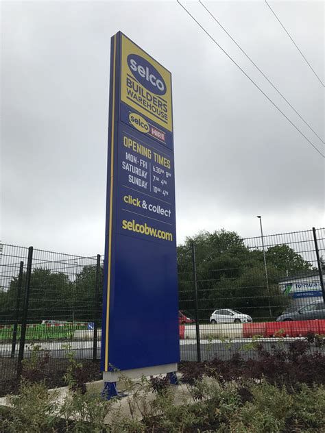 Totem And Freestanding Signage Sapphire Signs