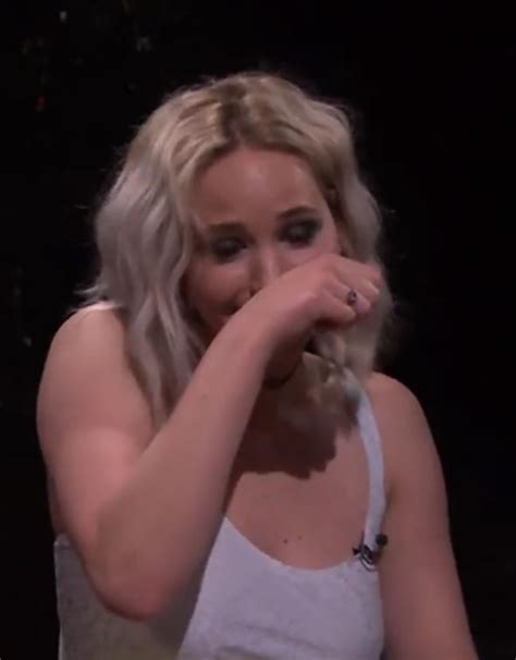 Watch The Embarrassing Moment Jennifer Lawrence Is Told She Has Snot Hanging Off Her Nose