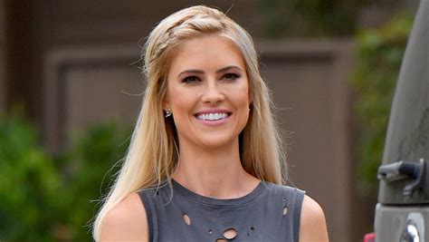 Christina Anstead Responds To Troll Who Says Shes ‘jealous Over Ex