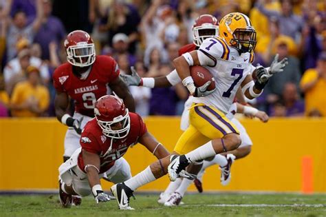 Best Games Of The Les Miles Era Lsu Arkansas And The Valley Shook