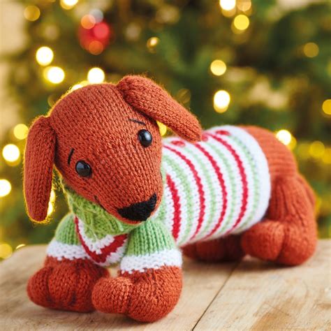 Thingiverse is a universe of things. Festive Sausage Dog | Knitting Patterns | Let's Knit Magazine