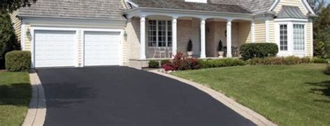 Asphalt driveway repair costs $2 to $5 per sqft. Top 5 Tips for DIY Asphalt Driveway Repair - TrustedPros