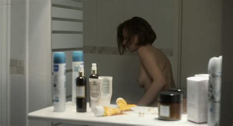 Nude Video Celebs Celine Sallette Nude Je Vous Souhaite Dêtre Follement Aimee 2015