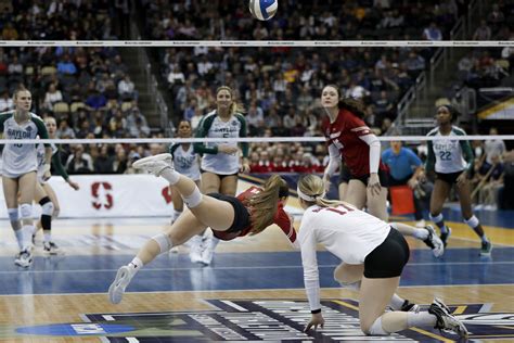 Wisconsin Tops Baylor To Reach Ncaa Womens Volleyball Final Wluk