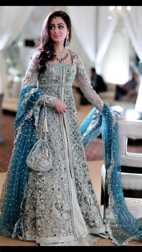 Nowadays, the top most colours of bridal dresses are red, blue and green. 11 Sisters of the bride outfit styles you will love this ...