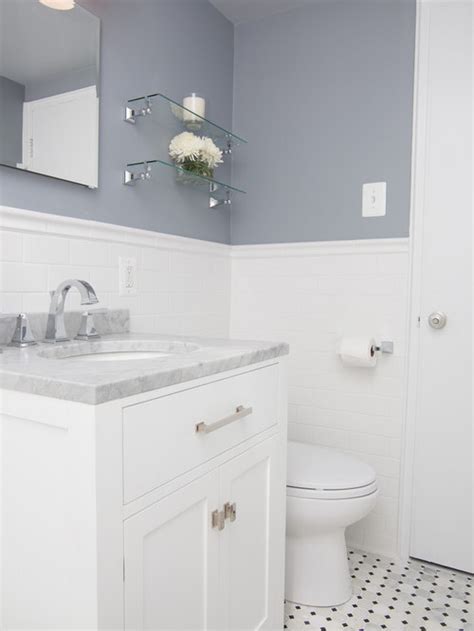 This colorful, small gray bathroom makeover can be done in just 1 weekend with grant gray paint, weathered white before & after: Small Grey Bathroom | Houzz